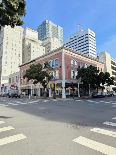 The Beau Hotel Downtown San Diego Gaslamp Quarter Exterior photo